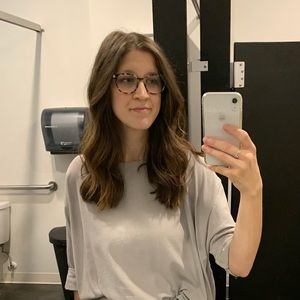 Meet your Posher, Elizabeth